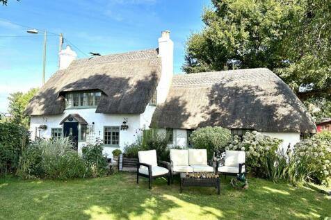 3 bedroom cottage for sale