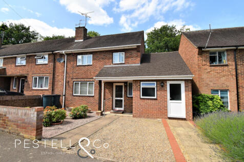 3 bedroom end of terrace house for sale