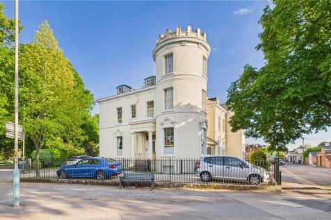 Pittville Circus, Cheltenham 2 bed apartment for sale