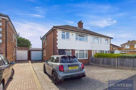 Lichfield Drive, Cheltenham 3 bed house for sale