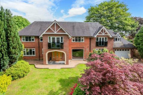 5 bedroom detached house for sale