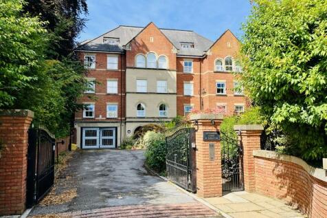 Ashley Road, Altrincham 3 bed apartment for sale