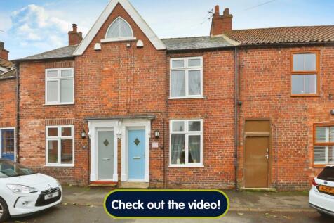 2 bedroom terraced house for sale