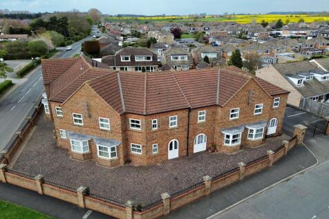 Meadowfield Court, Stokesley... 2 bed apartment for sale