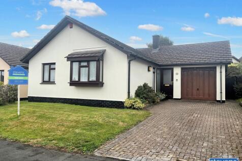 Fern Meadow, Okehampton, Devon, EX20 3 bed detached bungalow for sale