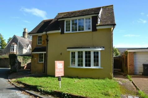 2 bedroom detached house for sale