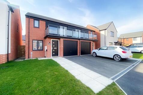 Brockwell Gardens, Fallow Park, Wallsend 3 bed semi