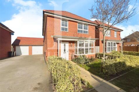 Terriers Lane, Hayling Island, Hampshire 4 bed detached house for sale