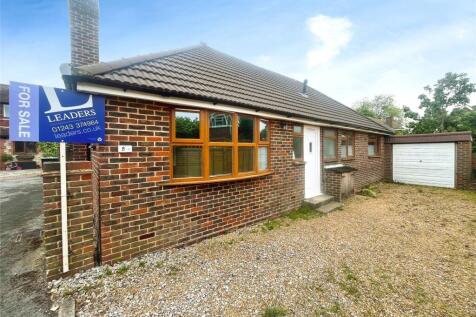 Exeter Close, Emsworth, Hampshire 3 bed bungalow for sale