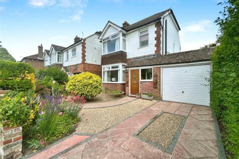 Record Road, Emsworth, Hampshire 3 bed detached house for sale