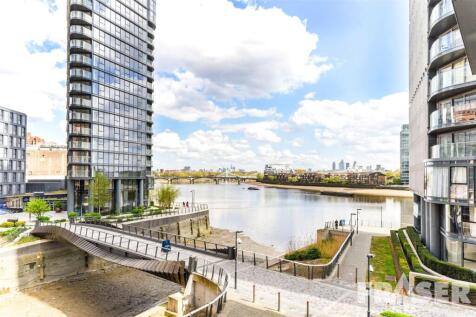 3 bedroom flat for sale