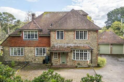 Bepton, Midhurst, GU29 5 bed detached house for sale