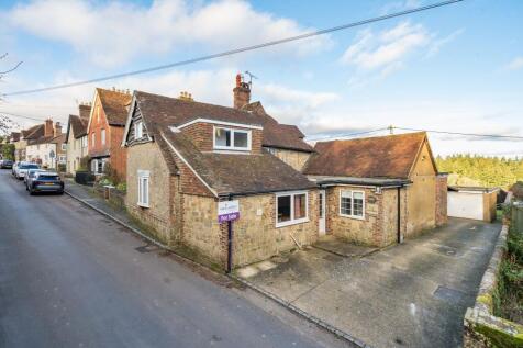 Lodsworth, Petworth, GU28 3 bed end of terrace house for sale