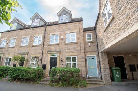 3 bedroom terraced house for sale