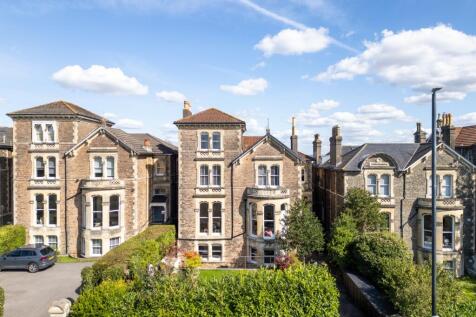 Upper Belgrave Road, Clifton... 2 bed flat for sale