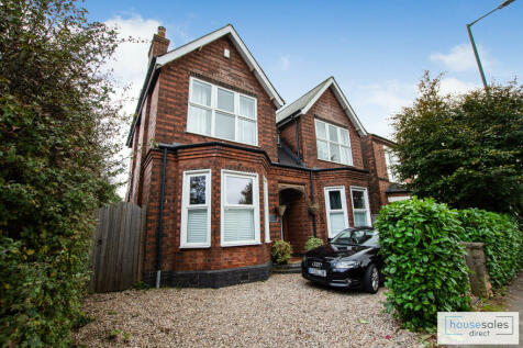 3 bedroom detached house for sale