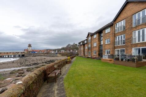 Shore Road, Rothesay Court Shore... 2 bed flat for sale