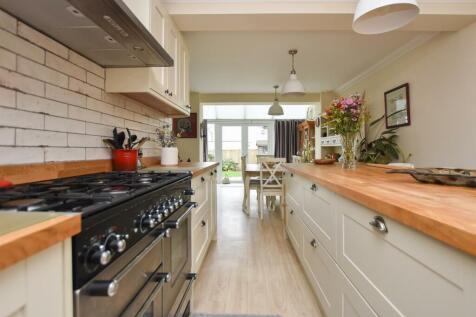 The Ridge, Hastings 4 bed detached house for sale