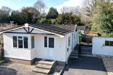 2 bedroom park home for sale