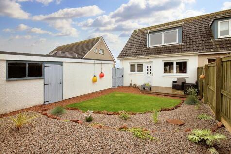 West Braes Crescent, Crail... 2 bed semi