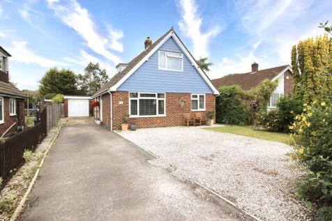 Malcolm Close, Southampton SO31 3 bed detached house for sale