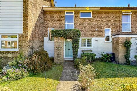 Elizabeth Court, St. Albans... 2 bed terraced house for sale