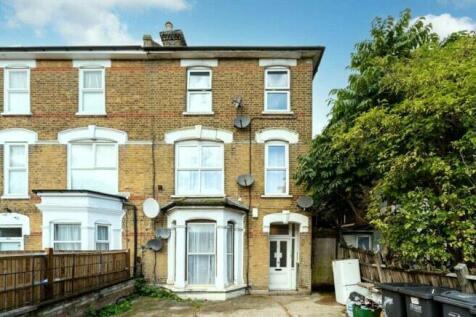 Selhurst Road, London, SE25 2 bed apartment for sale