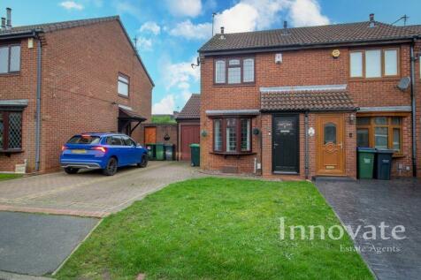 2 bedroom semi-detached house for sale