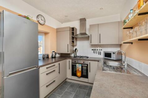 1 bedroom flat for sale