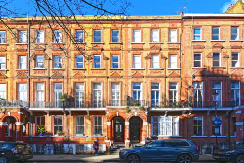 Nevern Square, London, SW5 1 bed apartment for sale