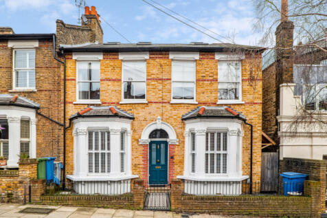 Malfort Road, Camberwell, SE5 5 bed end of terrace house for sale