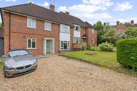 2 bedroom maisonette for sale