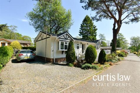 2 bedroom detached house for sale
