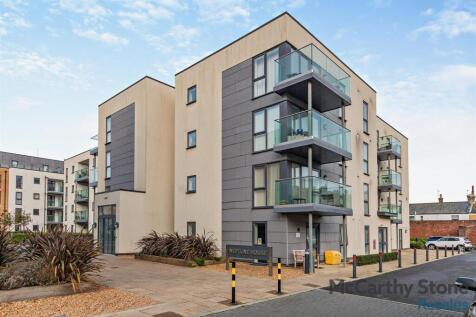 Neptune House, Heene Road, Worthing 1 bed apartment for sale