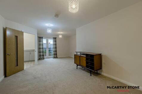 14 Roman Court, 63 Wheelock Street... 1 bed apartment for sale