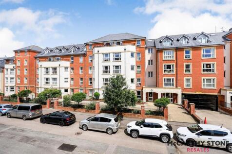 Martello Court, Jevington Gardens... 1 bed apartment for sale