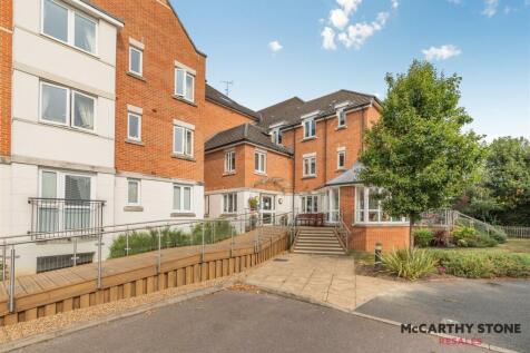 25 Crayshaw Court, Abbotsmead Place... 1 bed apartment for sale