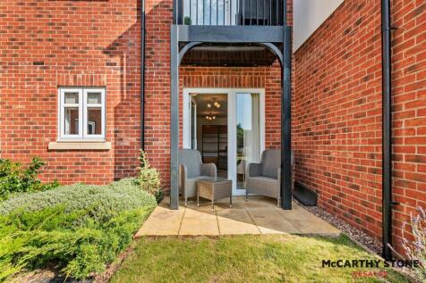 Gibson Court, Tattershall Road... 1 bed flat for sale