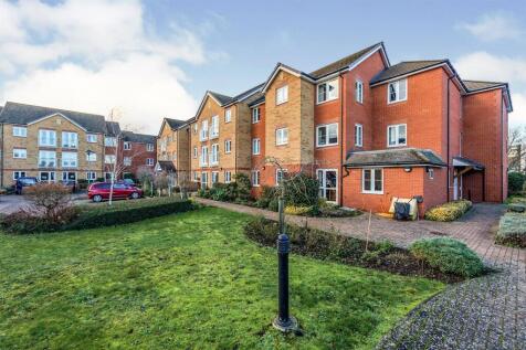 Goodes Court, Baldock Road, Royston 2 bed apartment for sale