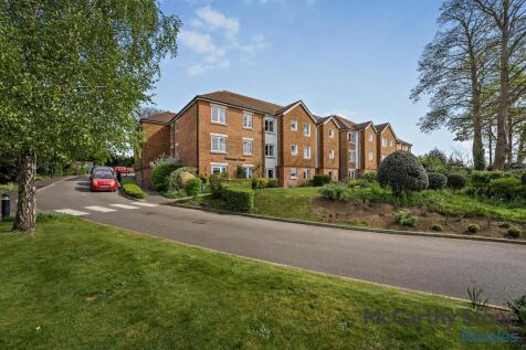 Portman Court, Grange Road, Uckfield 1 bed apartment for sale