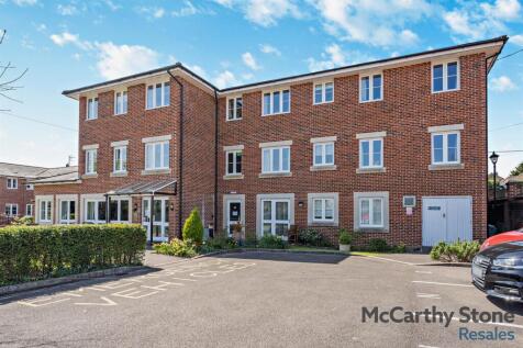 Imber Court, George Street... 1 bed apartment for sale