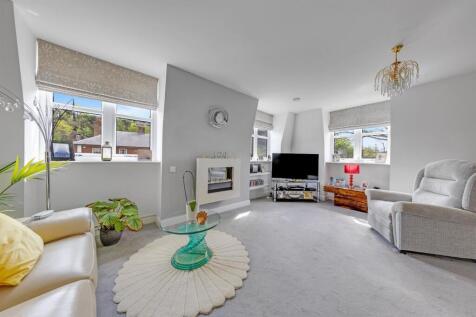 Ockford Road, Godalming 1 bed apartment for sale