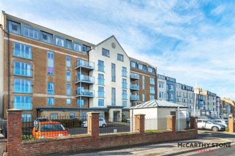 119 North Marine Road, Scarborough 1 bed apartment for sale