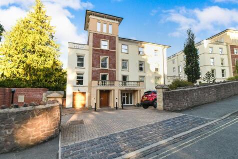 Cartwright Court, Victoria Road, Malvern 1 bed apartment for sale