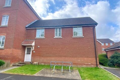 2 bedroom coach house for sale