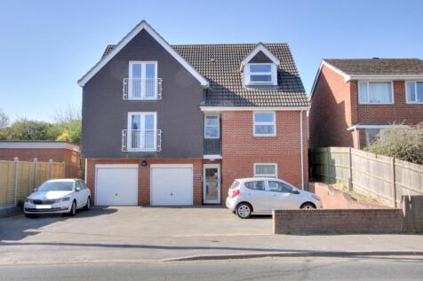 BISHOP'S WALTHAM 2 bed apartment for sale