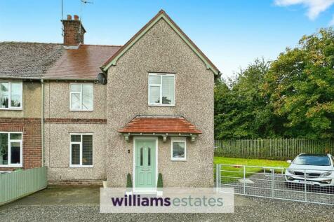 3 bedroom semi-detached house for sale