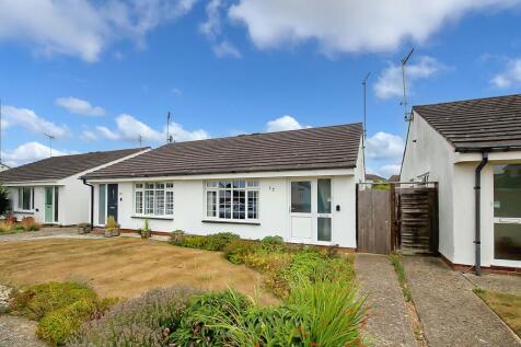 2 bedroom semi-detached bungalow for sale