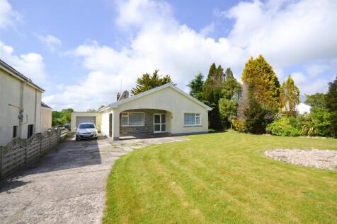 Dwrbach, Fishguard 3 bed detached bungalow for sale