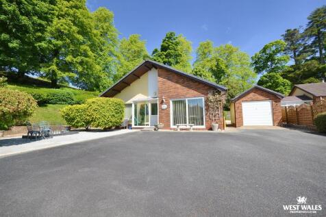 Glanarberth, Llechryd, Cardigan 2 bed detached bungalow for sale